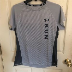 UNDER ARMOUR WOMENS SHIRT